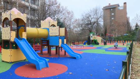 Imagen Moscatelares estrena zona deportiva y nuevo parque infantil