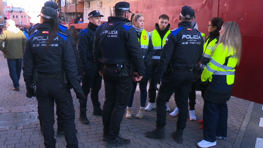 Imagen Dos centenares de agentes garantizarán la seguridad durante las fiestas...