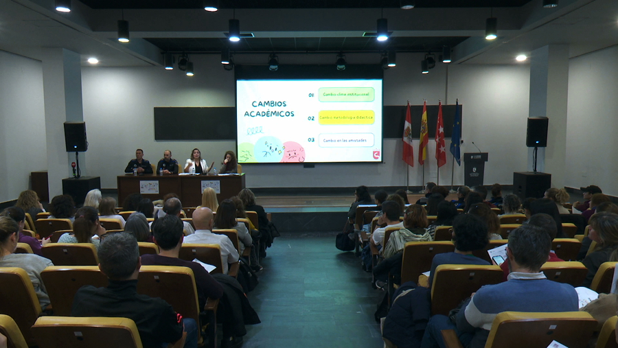 Imagen Éxito de la jornada educativa La Ruta del Crecer sobre el salto del...