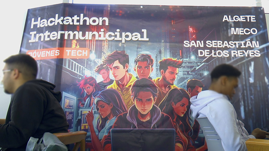 Imagen 100 jóvenes compiten en un 'Hackathon' de Inteligencia...