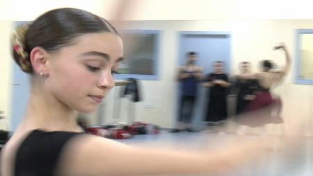 Imagen Sara Estades, alumna de Eszena Danza, irá al Ballet Nacional de España