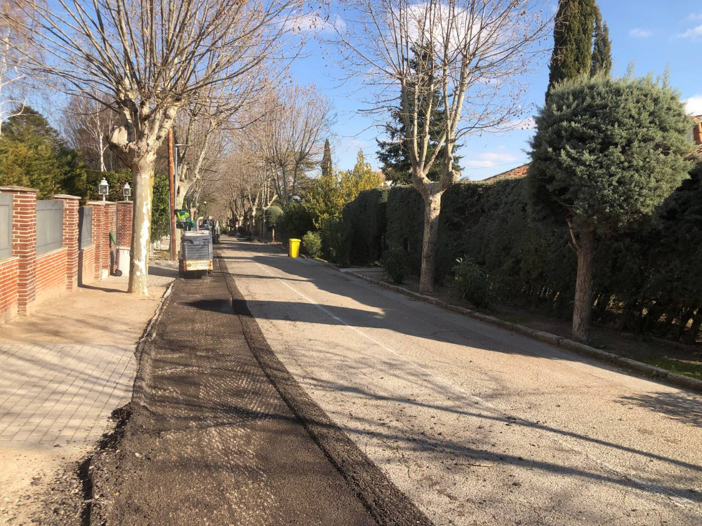 Imagen Comienzan las obras de asfaltado en la urbanización Fuente del Fresno
