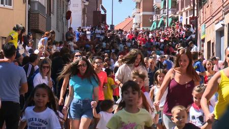 Imagen Miles de niños participan en los encierros infantiles, con una primera tanda adaptada e inclusiva