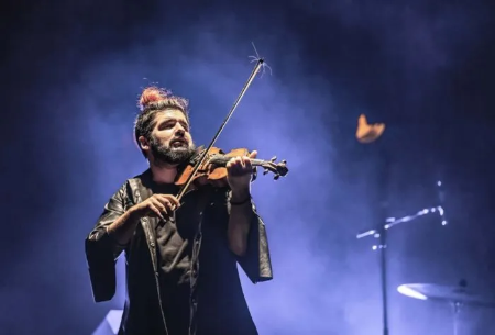 Luces, cámara, acción! Strad, el Violinista Rebelde