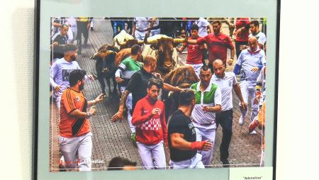 Imagen Las mejores fotos del encierro 2023, en la Biblioteca Marcos Ana de San Sebastián de los Reyes