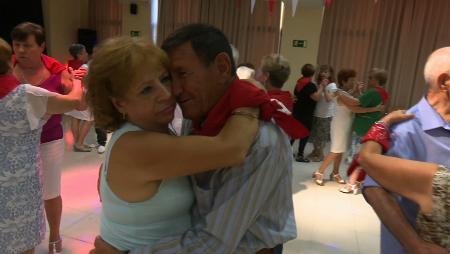 Imagen Los mayores son los protagonistas en su homenaje en el Centro Gloria Fuertes