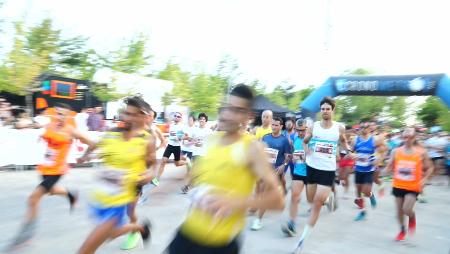 Imagen Éxito de convocatoria y mucha diversión en la Toro Style Run, la gran...