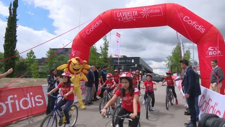 Imagen Sanse acoge la presentación de la VIII edición de La Vuelta Junior Cofidis