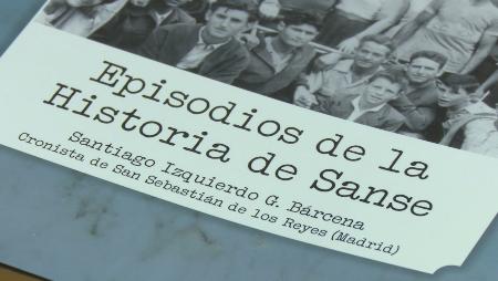 Imagen Santiago Izquierdo, cronista oficial de la ciudad, presenta su libro...