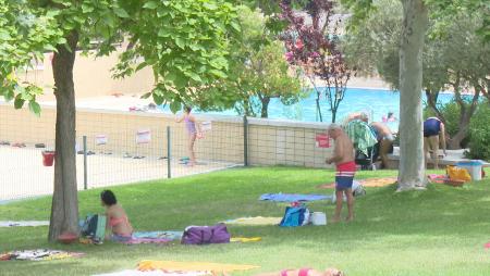 Imagen Las piscinas municipales abrirán de 11,00 a 20,30 horas de lunes a domingo