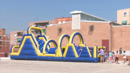 Imagen Sanse refuerza la normativa de seguridad de los castillos hinchables