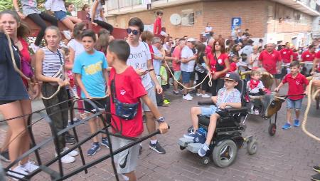 Imagen Los encierros infantiles se adaptan para chicos y chicas con movilidad...