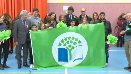 Imagen Más banderas verdes para las ecoescuelas de Sanse