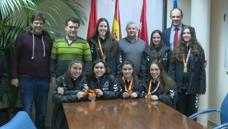 Imagen Recepción oficial a las campeonas de España del Club Balonmano Sanse