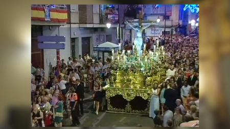 Imagen Estas fiestas, programa especial II Centenario de la Hermandad del Cristo de los Remedios