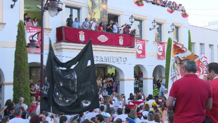 Imagen Un caluroso pregón da la bienvenida a las Fiestas de Sanse 2015