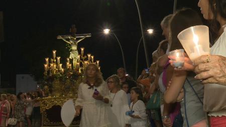 Imagen El Santísimo Cristo de los Remedios luce su grandeza por las calles de Sanse