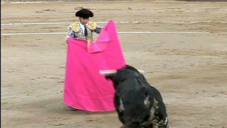 Imagen López Simón triunfa en la feria de Sanse cortando tres orejas