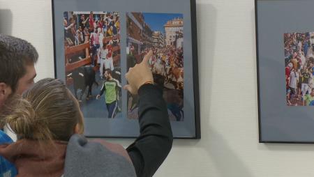 Imagen La Biblioteca Central acoge las fotografías de los últimos encierros