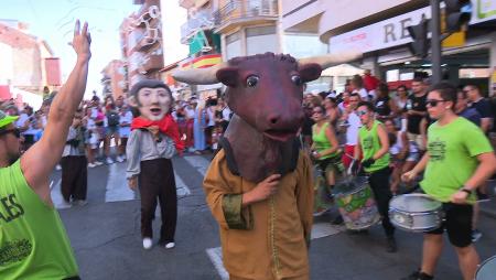 Imagen Batucada con cabezudos cada mañana en el centro histórico