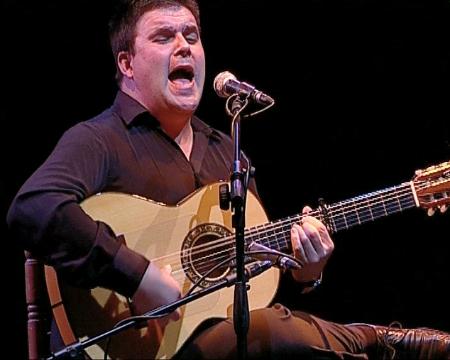 Imagen El cantaor y guitarrista Ricardo Fernández Del Moral cerró la última Cátedra de Flamenco Félix Grande del año