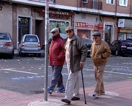 Imagen Los mayores de Sanse caminan con seguridad