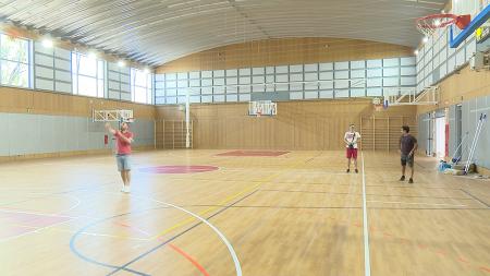 Imagen El pabellón deportivo del CEIP Buero Vallejo abrirá sus puertas con el nuevo curso escolar