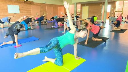 Imagen Los cursos intensivos del Polideportivo Dehesa Boyal para mantenerse en...