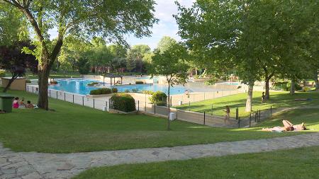 Imagen Nuevo sistema de venta de entradas online para las piscinas de verano de Sanse