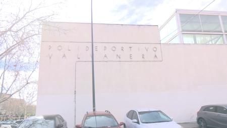 Imagen Nuevas inversiones para las pistas y pabellones deportivos de los colegios Buero Vallejo y Valvanera
