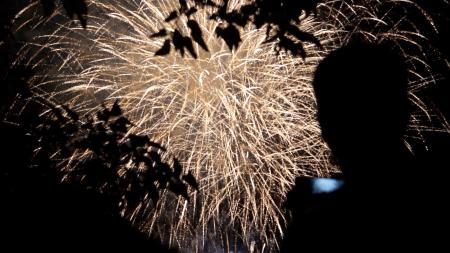 Imagen La pirotecnia y la imagen unidas en el primer concurso fotográfico de...