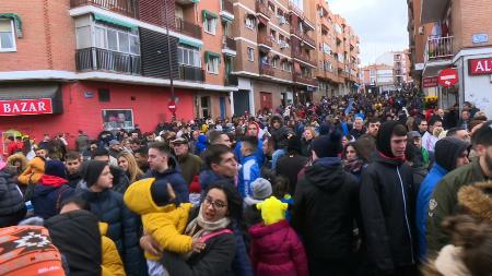 Imagen Miles de vecinos disfrutan de las Fiestas de San Sebastián pese al frío