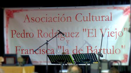 Imagen El Ayuntamiento cumple el compromiso con la Asociación Cultural Pedro RodrÍguez ‘El Viejo’ y Francisca ‘la de Bártulo’ con la...