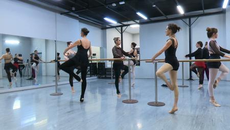 Imagen Actividad física, artística y mental: el baile como terapia en Eszena Danza de Sanse