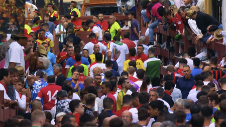 Imagen A todas las personas que, 500 años después, mantienen viva la tradición de correr encierros