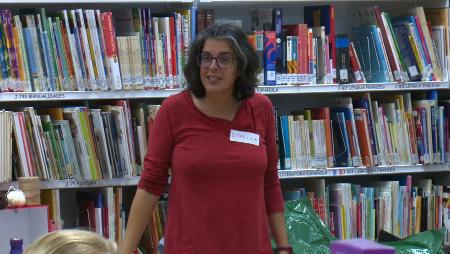 Imagen Con Estrella Escriña en el ‘Taller de Carnaval’ de la Biblioteca Plaza de la Iglesia Sanse