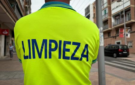 Imagen El Ayuntamiento refuerza el servicio de limpieza viaria y recogida de...