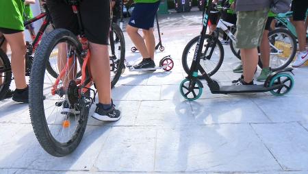 Imagen Bicicletada escolar y domingo de acceso libre en la Escuela de Educación Vial por la Movilidad