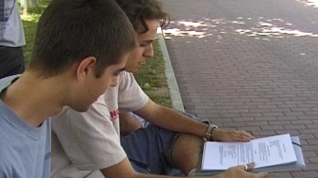 Imagen Pasó en Sanse: Alumnos de los nuestros institutos se enfrentan a la...