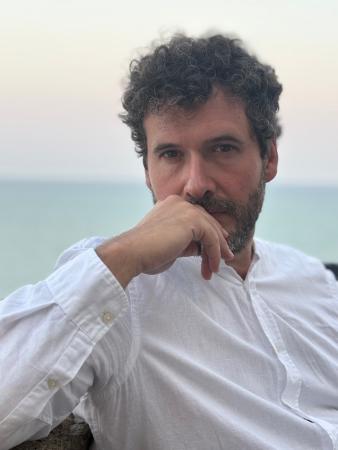 Imagen Poesía. Presentación de 'Cuaderno del que calla'. Taller: El proceso de...