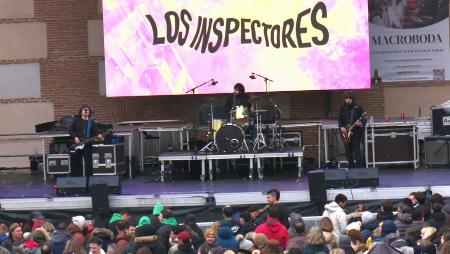 Imagen Calles llenas en las actividades tradicionales y el concierto de Los Inspectores