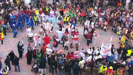 Imagen Ritmo y color en el vibrante desfile de Carnaval