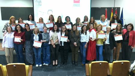 Imagen Inserción laboral inminente para las mujeres participantes en el Plan de...